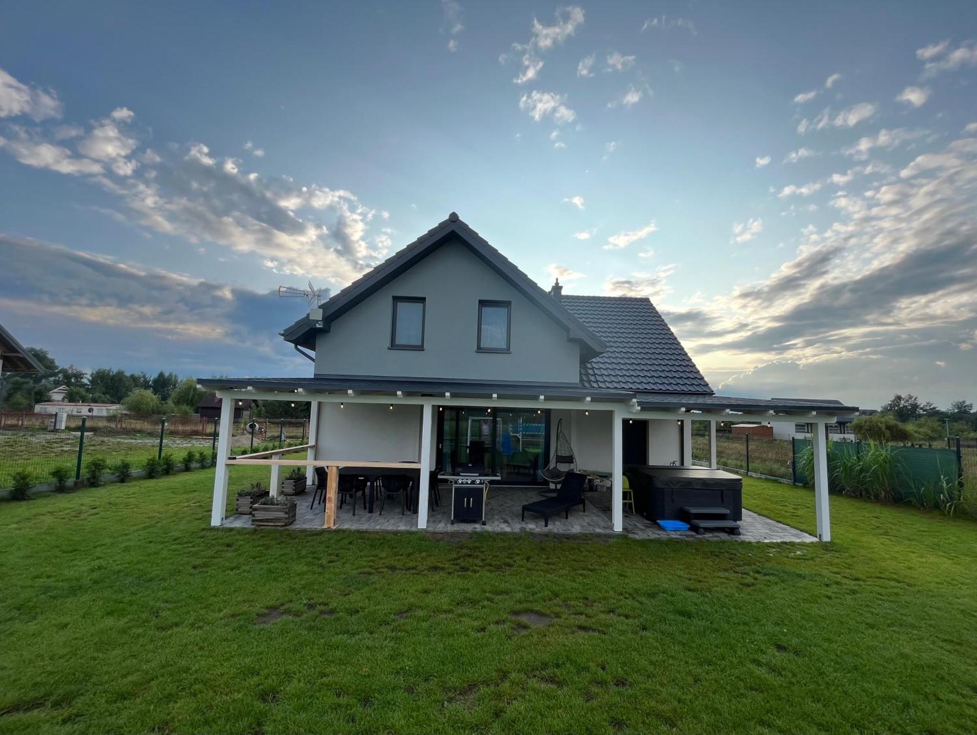 Villa Dom z Jacuzzi Jastrzęba Góra Morze Przygód Mieroszyno Exterior foto